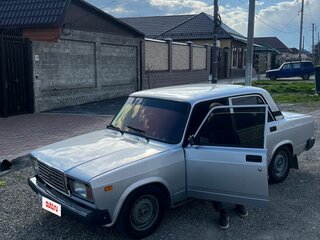 2011 Lada (ВАЗ) 2107, серебристый, 255000 рублей, вид 2