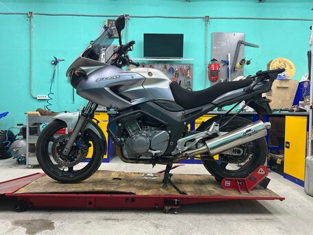 2005 Yamaha TDM900, серебристый, 480000 рублей, вид 3