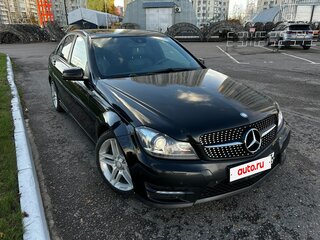 2011 Mercedes-Benz C-Класс 180 BlueEFFICIENCY III (W204) Рестайлинг, чёрный, 1200000 рублей, вид 1
