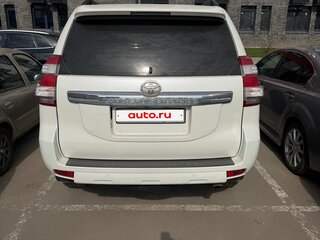 2015 Toyota Land Cruiser Prado 5-speed 150 Series Рестайлинг 1, белый, 3350000 рублей, вид 2