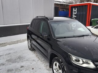 2012 Volkswagen Tiguan I Рестайлинг, чёрный, 1300000 рублей, вид 1