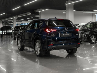 2026 Mazda CX-5 II Рестайлинг, синий, 5000000 рублей, вид 4