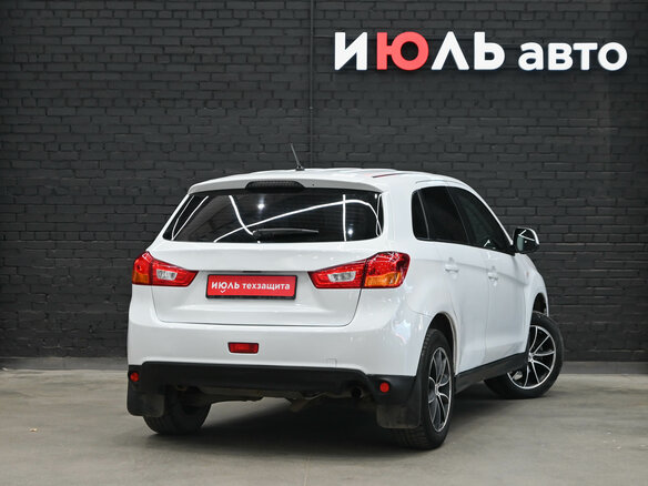2012 Mitsubishi ASX I Рестайлинг, белый, 900000 рублей - вид 7