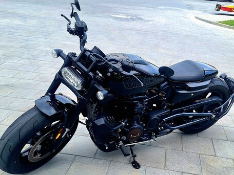 2023 Harley-Davidson Sportster S, чёрный, 1390000 рублей, вид 4