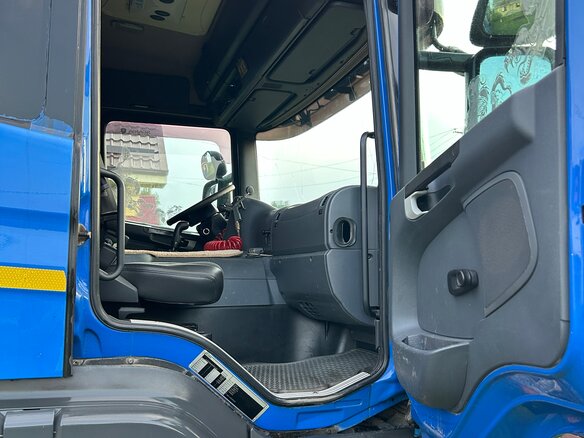 2011 Scania P-series, синий, 4000000 рублей - вид 5
