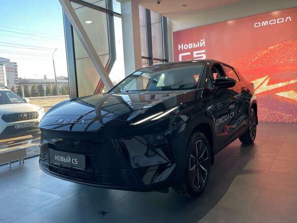 2026 Omoda C5 II, чёрный, 2929000 рублей - вид 2