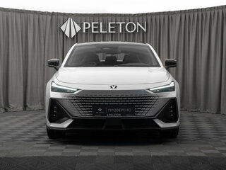 2024 Changan UNI-V I, белый, 2520000 рублей, вид 3