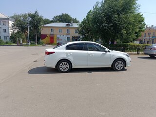 2018 Kia Rio IV, белый, 1500000 рублей, вид 2