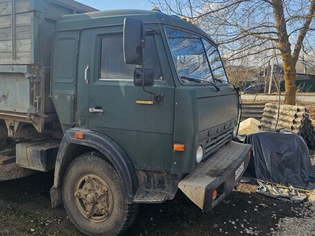 1987 КамАЗ 55102, зелёный, 850000 рублей, вид 2
