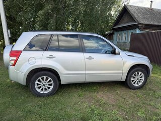 2014 Suzuki Grand Vitara II Рестайлинг 2, серебристый, 1360000 рублей, вид 3