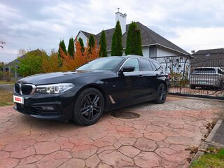 2018 BMW 5 серии 525d VII (G30/G31/G38), чёрный, 2669241 рублей, вид 3