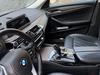 2018 BMW 5 серии 520d xDrive VII (G30/G31/G38), коричневый, 2700000 рублей, вид 4