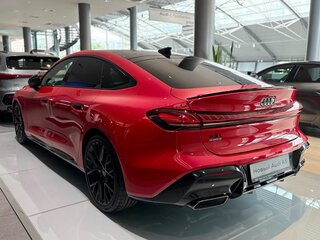 2026 Audi A5 L Sportback III (B10), красный, 6500000 рублей, вид 3