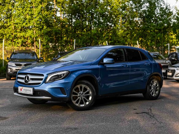 2014 Mercedes-Benz GLA 200 I (X156), голубой, 1435000 рублей