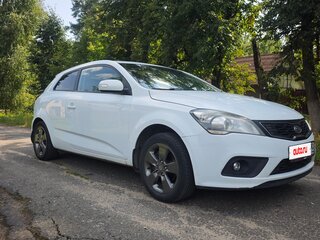 2011 Kia Ceed I Рестайлинг, белый, 610000 рублей, вид 4