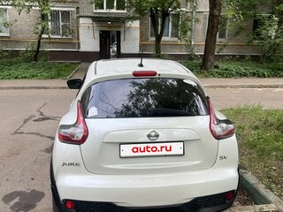 2016 Nissan Juke I Рестайлинг, белый, 1400000 рублей, вид 4