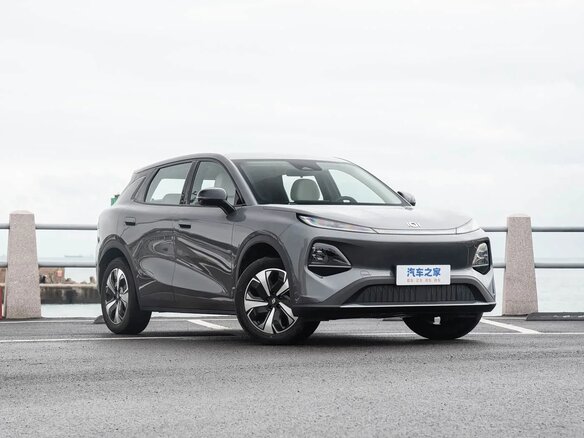 2026 Changan Qiyuan Q05 40.3 kWh II, серый, 1960000 рублей - вид 9