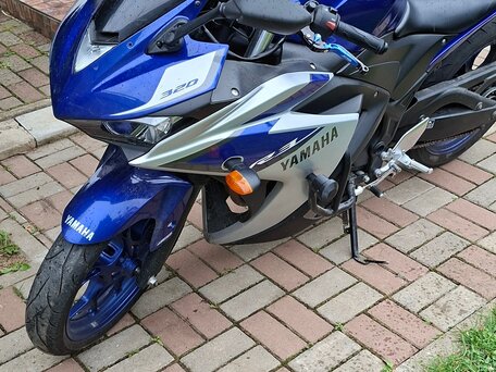 2015 Yamaha YZF-R3, синий, 380000 рублей, вид 4