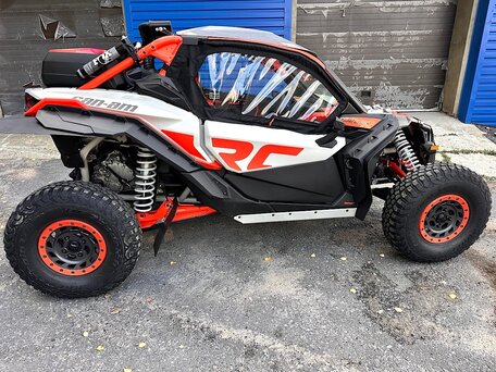 2021 BRP Can-Am Maverick X RC Turbo RR, серый, 2900000 рублей, вид 3