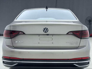 2022 Volkswagen Sagitar III Рестайлинг, серебристый, 1650000 рублей, вид 5