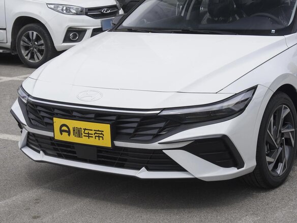2026 Hyundai Elantra VII (CN7) Рестайлинг, белый, 1930000 рублей - вид 1