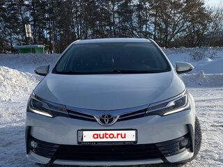2018 Toyota Corolla XI (E160, E170, E180) Рестайлинг 1, белый, 1650000 рублей, вид 1