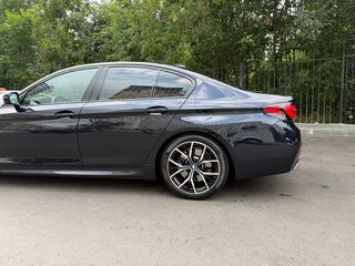 2020 BMW 5 серии 530i VII (G30/G31/G38) Рестайлинг, синий, 4398000 рублей, вид 3