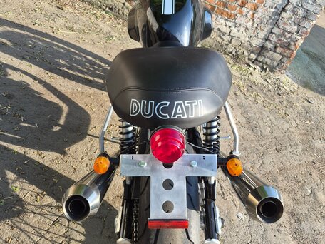 2009 Ducati GT1000, чёрный, 900000 рублей, вид 4