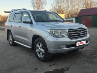 2010 Toyota Land Cruiser 200 Series, серебристый, 2200000 рублей, вид 3