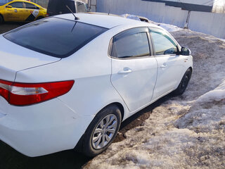 2014 Kia Rio III, белый, 505000 рублей, вид 4
