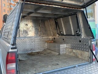 2010 Nissan NP300, серый, 970000 рублей, вид 4