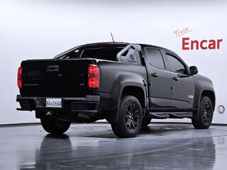 2022 Chevrolet Colorado ZR2 II, чёрный, 3990000 рублей, вид 2