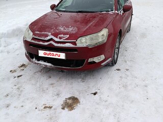 2010 Citroen C5 II, красный, 950000 рублей, вид 4