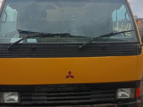1993 Fuso (Mitsubishi) Canter, жёлтый, 1150000 рублей, вид 2