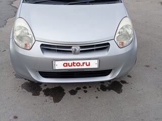 2011 Toyota Passo II (C30), серебристый, 600000 рублей, вид 1