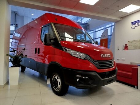 2025 Iveco Daily, красный, 8500000 рублей, вид 1