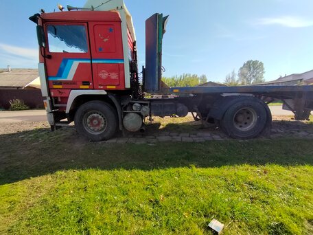 1989 Volvo FE, красный, 350000 рублей, вид 3