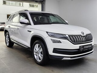 2018 Skoda Kodiaq I, белый, 2910000 рублей, вид 3