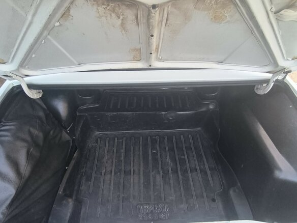 2011 Lada (ВАЗ) 2107, белый, 150000 рублей - вид 7