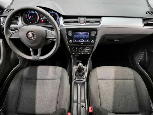 2019 Skoda Rapid I Рестайлинг, коричневый, 1300000 рублей - вид 10