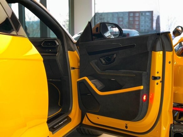 2023 Lamborghini Urus I, жёлтый, 28540000 рублей - вид 16