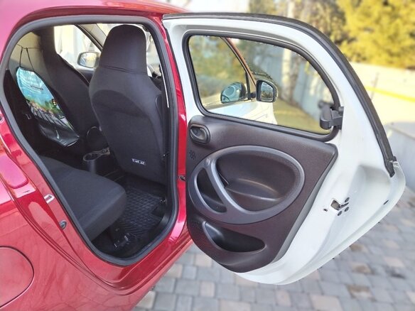 2016 Smart Forfour II, белый, 1050000 рублей - вид 19