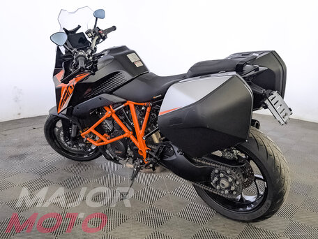 2021 KTM 1290 Super Duke GT, чёрный, 1225000 рублей, вид 4