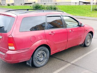 2004 Ford Focus I Рестайлинг, пурпурный, 190000 рублей, вид 3