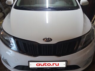 2013 Kia Rio 5-speed III, белый, 930000 рублей, вид 1