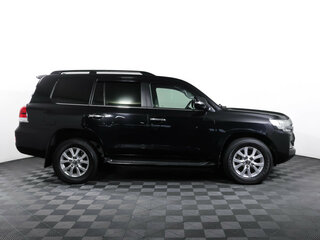 2016 Toyota Land Cruiser 200 Series Рестайлинг 2, чёрный, 5774000 рублей, вид 4