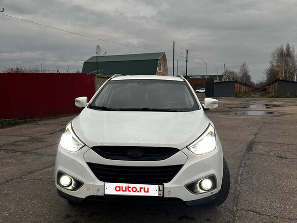 2010 Hyundai ix35 I, белый - вид 5