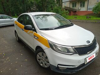 2016 Kia Rio III Рестайлинг, белый, 420000 рублей, вид 2