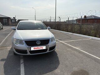 2009 Volkswagen Passat B6, серебристый, 580000 рублей, вид 2