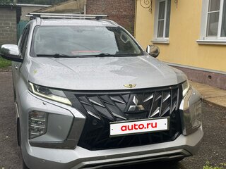 2021 Mitsubishi Pajero Sport III Рестайлинг, серебристый, 2600000 рублей, вид 1
